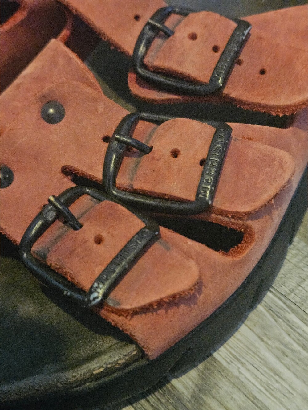 Mephisto Zach Fit sandals in red suede . 36 - Picture 10 of 12